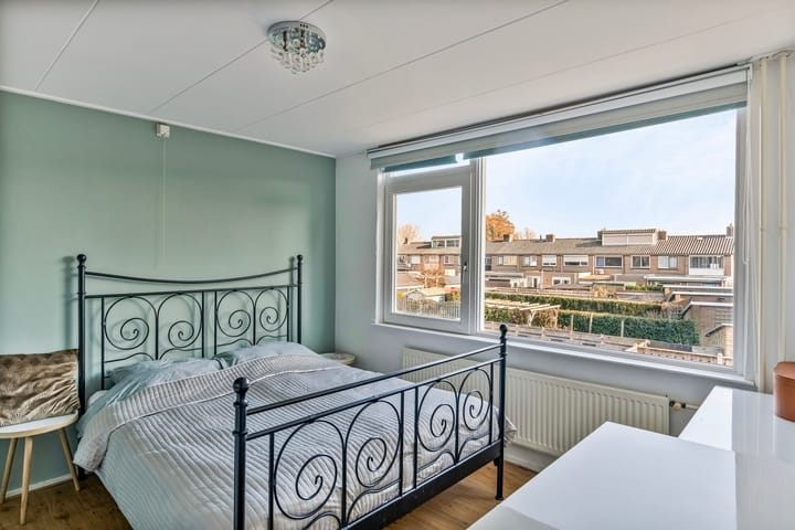 Foto 15 van Lintelostraat 26