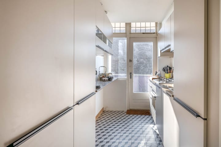 Foto 11 van Larixstraat 52