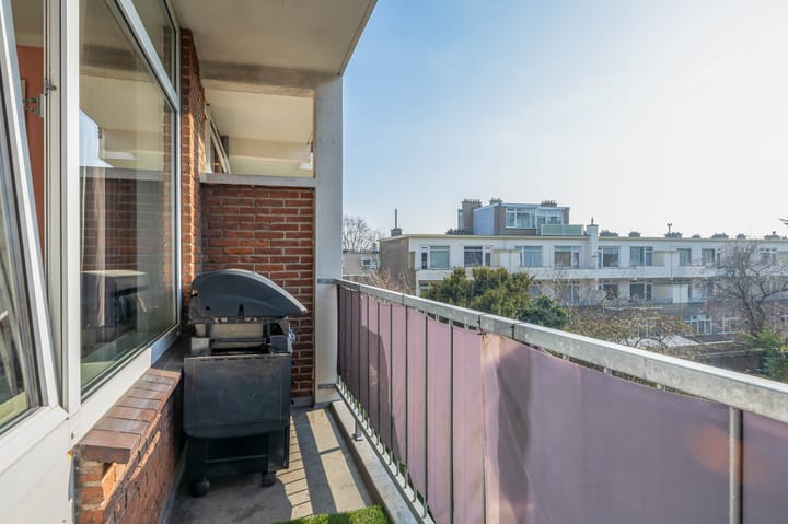 Foto 18 van Larixstraat 52