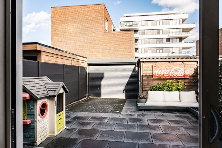 Foto 11 van Roolandweg 87