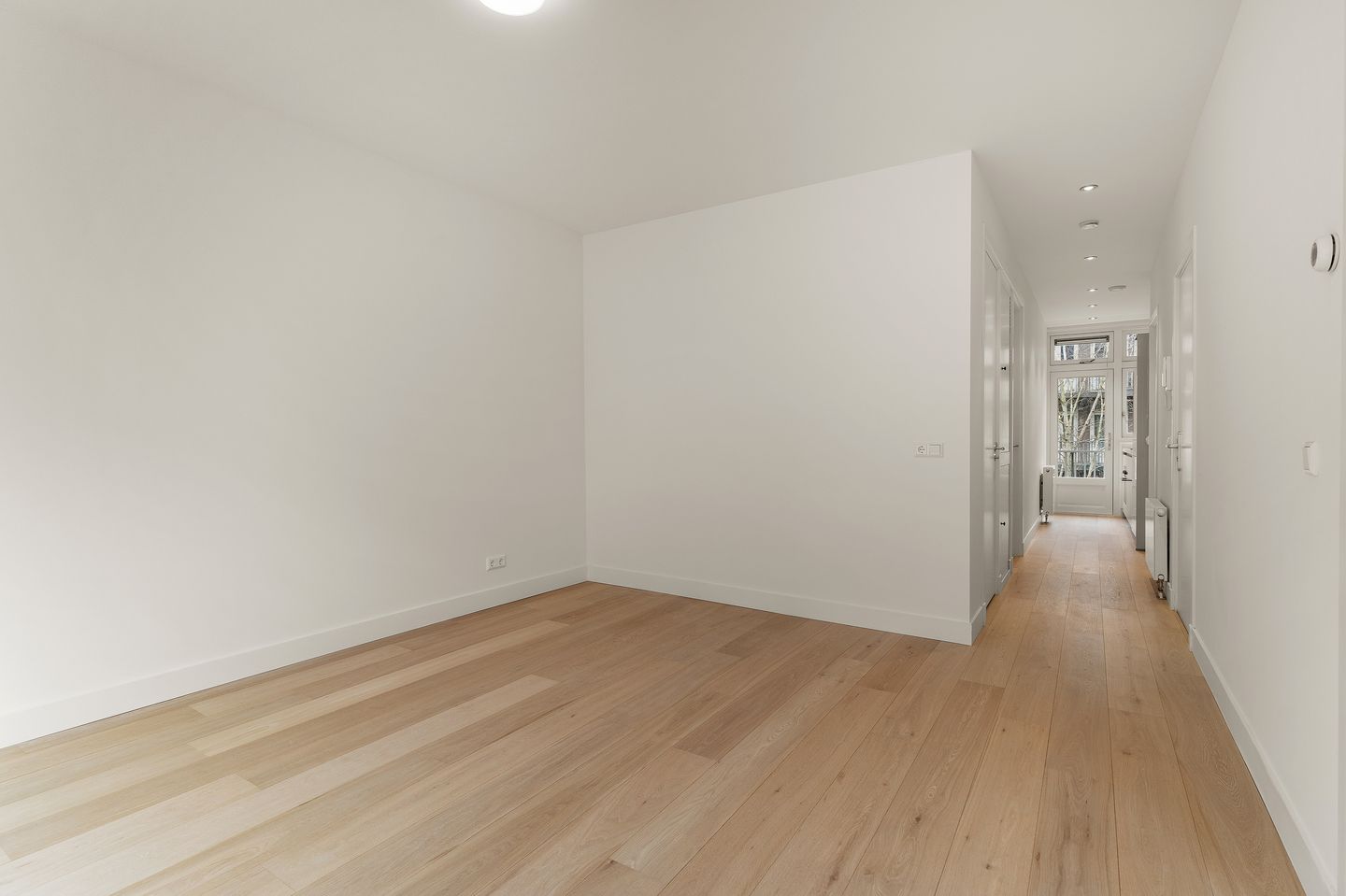 Foto 10 van Waalstraat 79-1