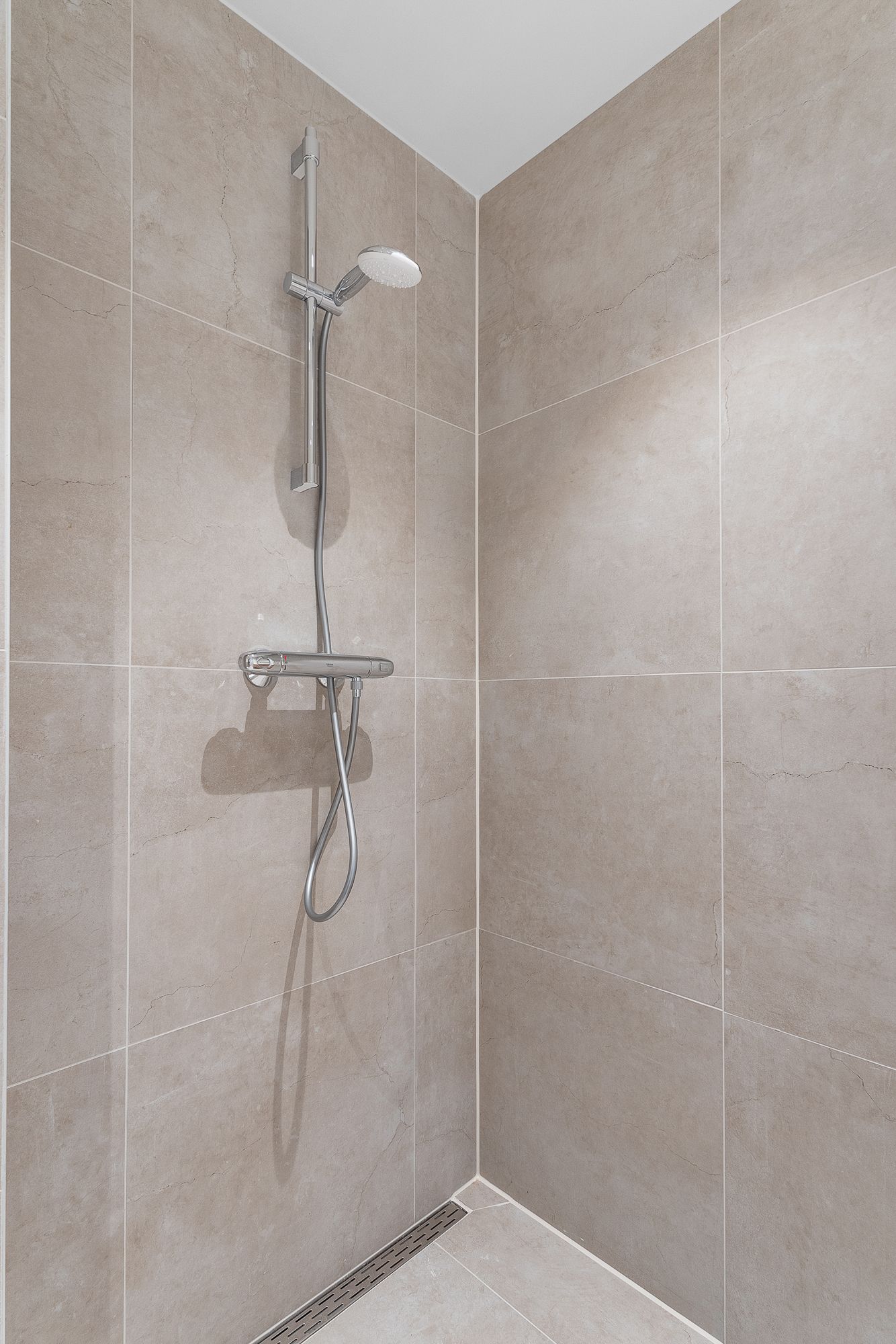 Foto 33 van Waalstraat 79-1