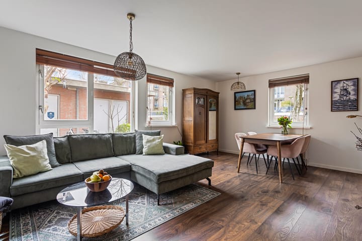 J.C. van Epenstraat 73