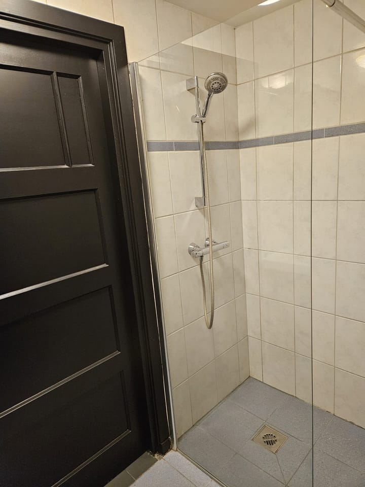 Foto 15 van Van Meterenstraat 25