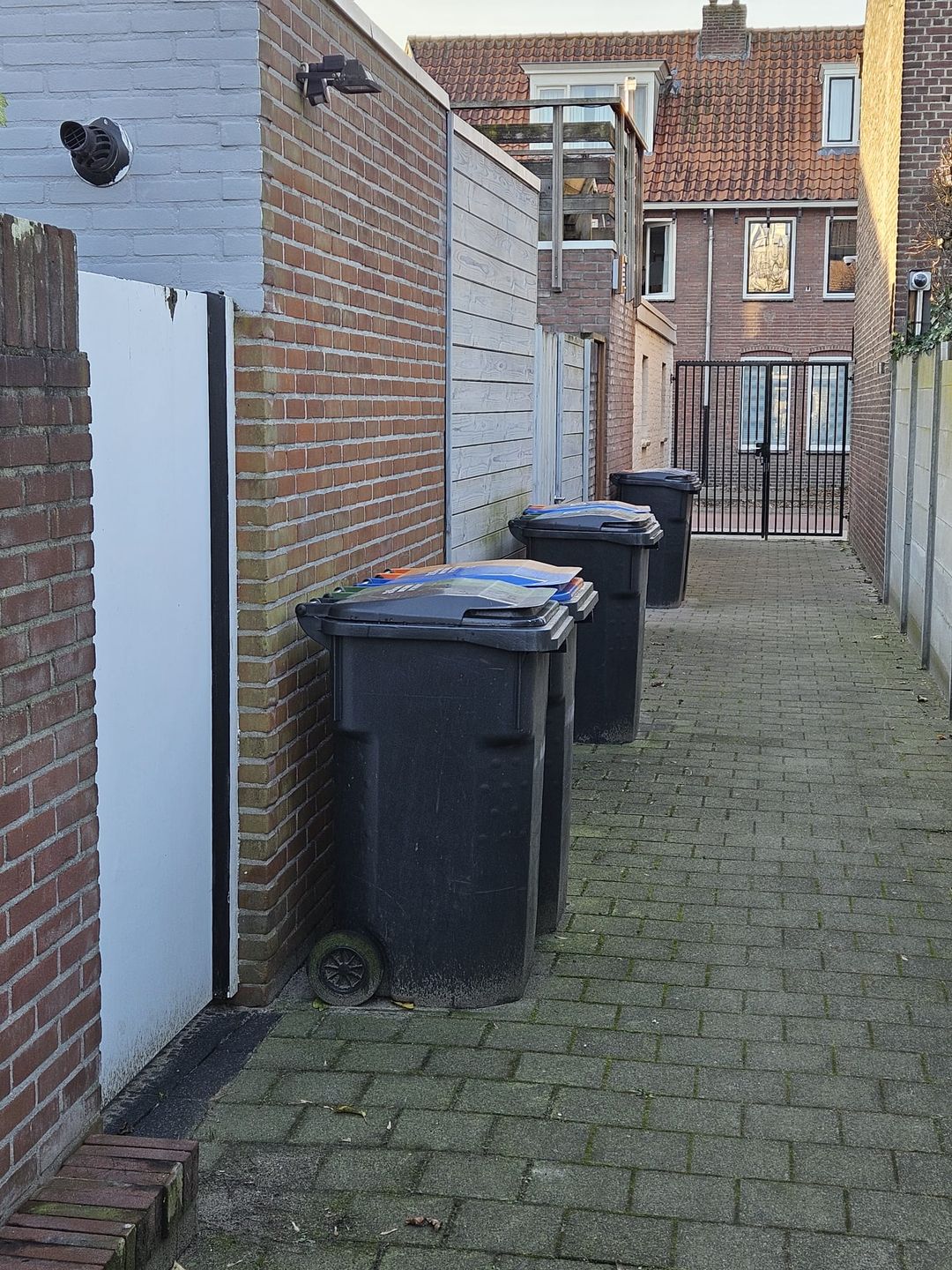 Foto 22 van Van Meterenstraat 25