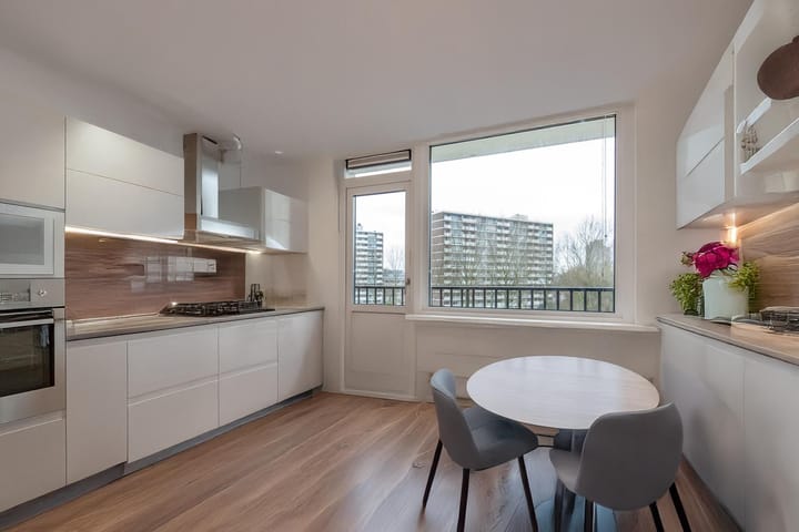 Foto 3 van Hammarskjöldlaan 597