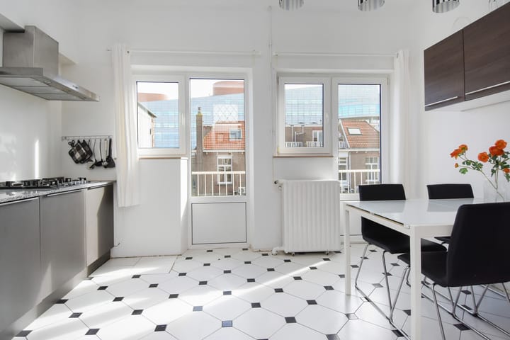 Photo 3 of Van Bleiswijkstraat 104