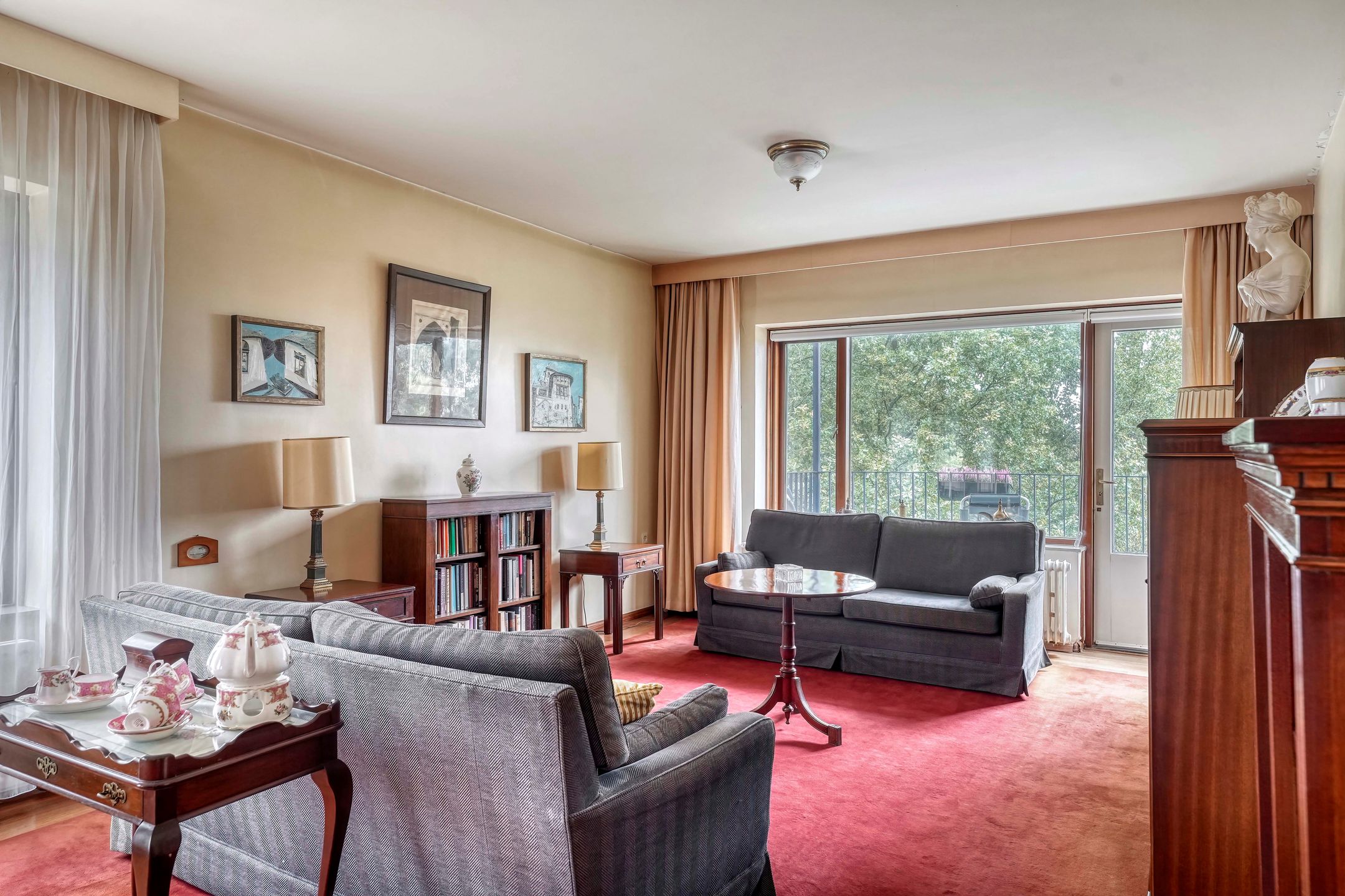 Foto 9 van Aert van Neslaan 428