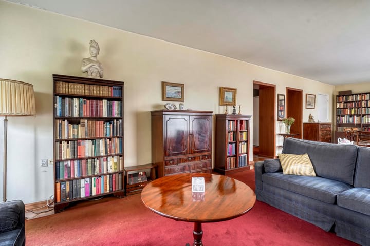 Foto 12 van Aert van Neslaan 428