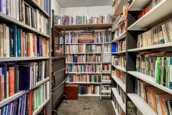 Foto 15 van Aert van Neslaan 428