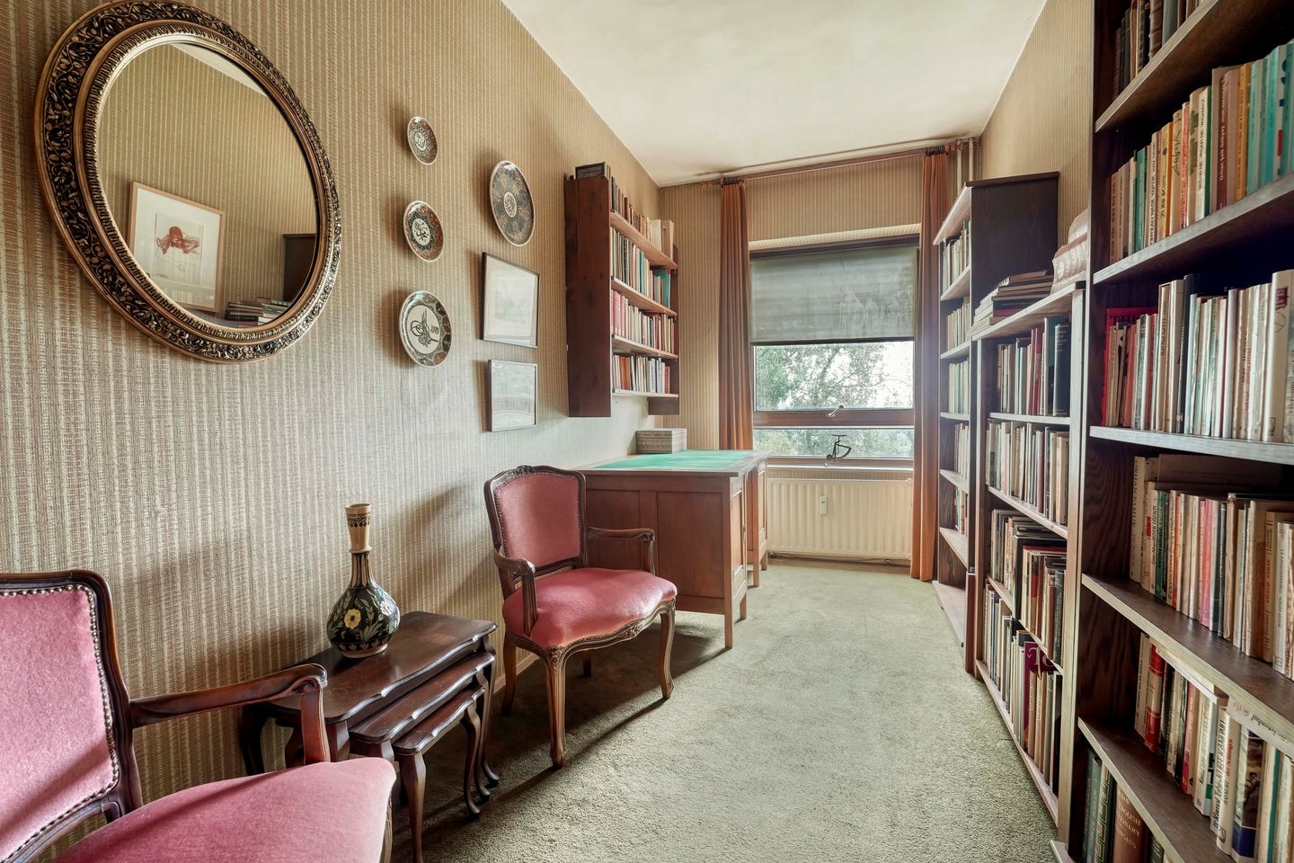 Foto 19 van Aert van Neslaan 428