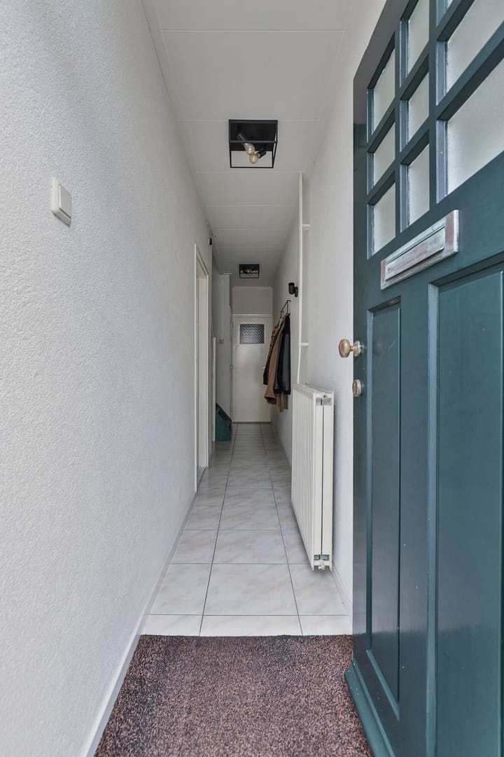 Photo 9 of Weeshuisstraat 6