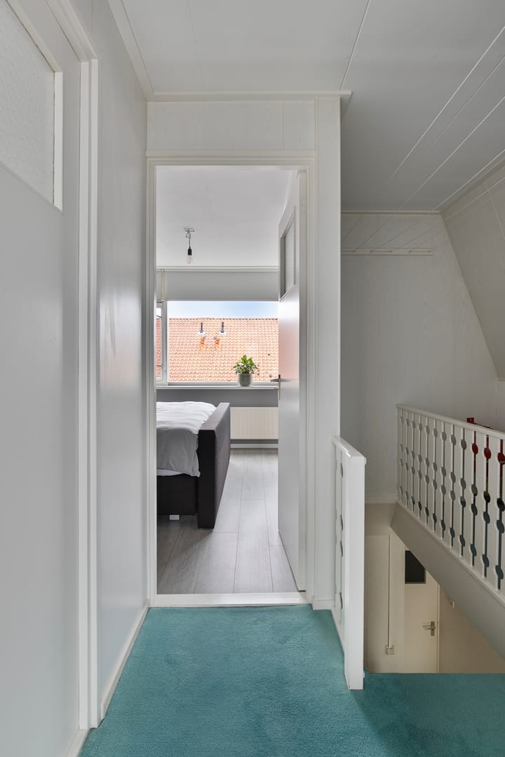 Photo 17 of Weeshuisstraat 6