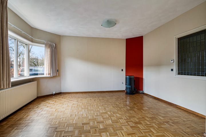 Foto 14 van De Leeuwerikstraat 36