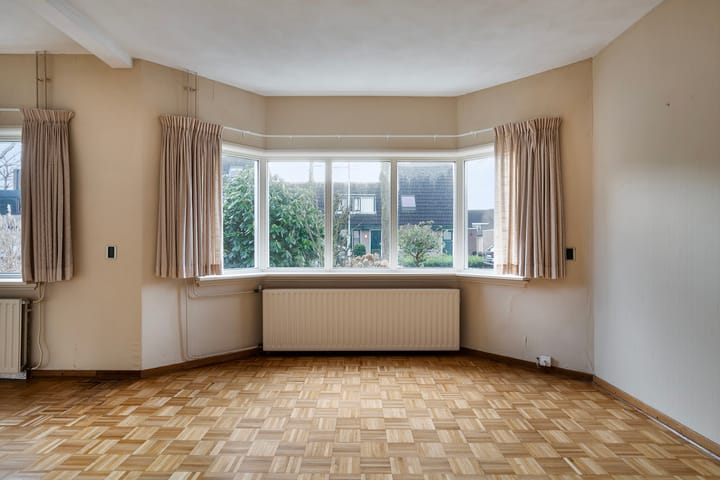 Foto 17 van De Leeuwerikstraat 36