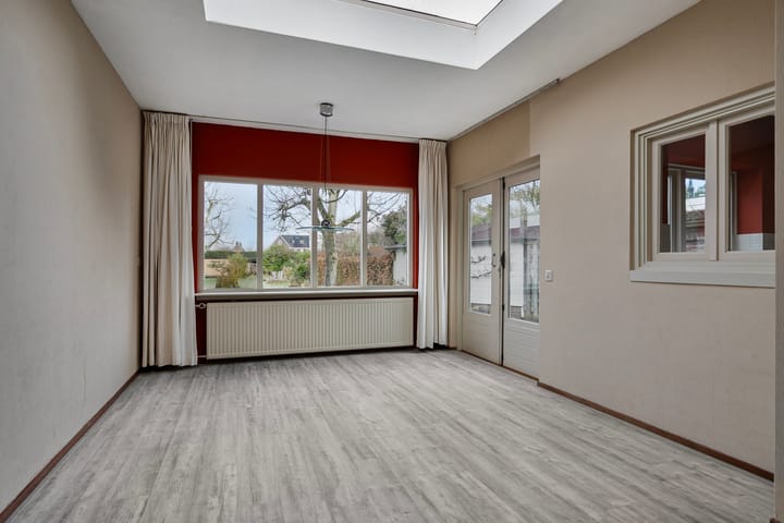 Foto 18 van De Leeuwerikstraat 36