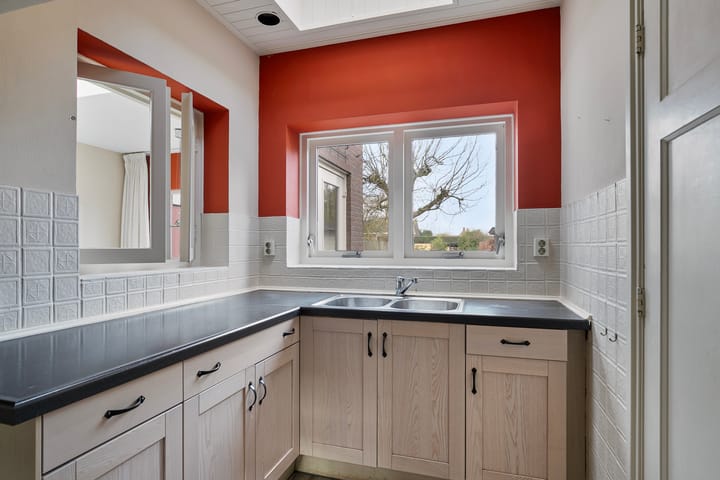 Foto 21 van De Leeuwerikstraat 36