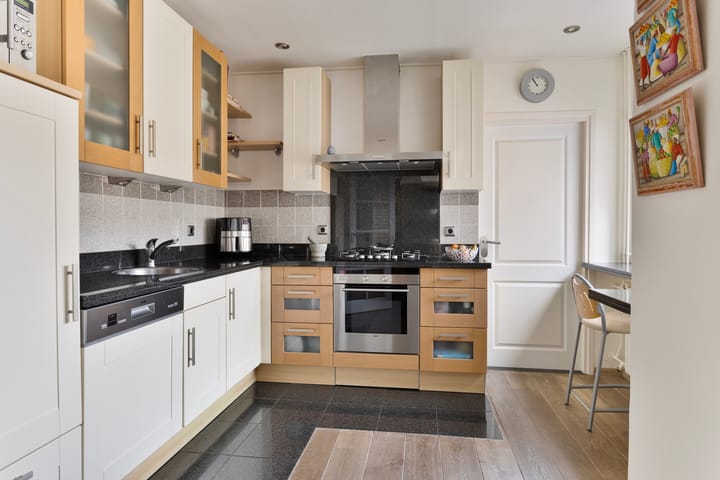 Foto 10 van Emmastraat 9