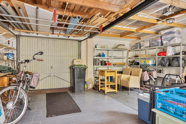 Foto 24 van Emmastraat 9