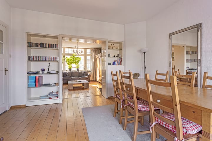 Foto 7 van Robert Regoutstraat 15