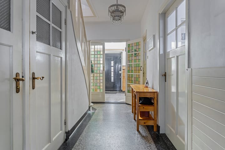 Foto 14 van Robert Regoutstraat 15