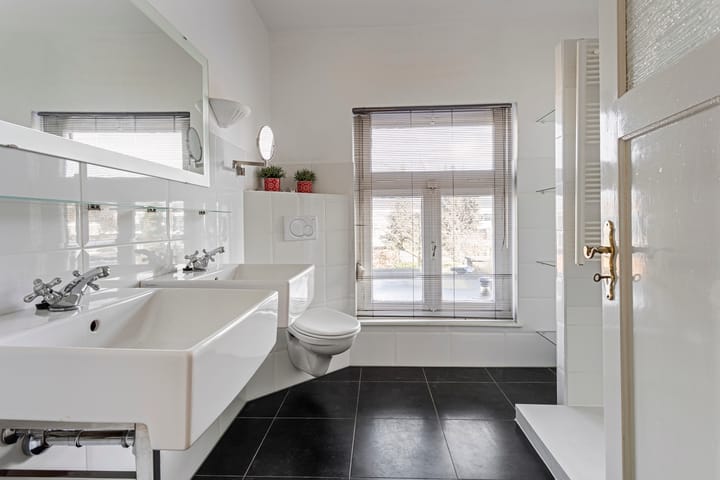 Foto 20 van Robert Regoutstraat 15