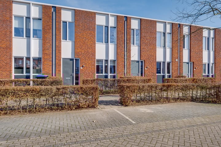 Foto 1 van Van der Willigenstraat 28