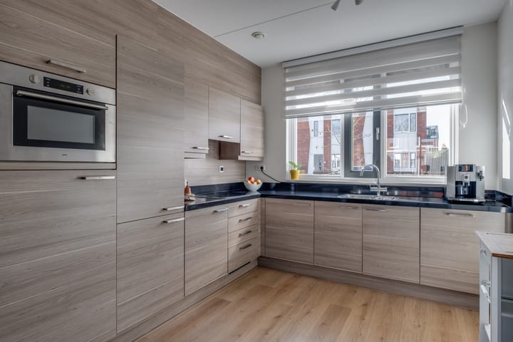 Foto 4 van Van der Willigenstraat 28