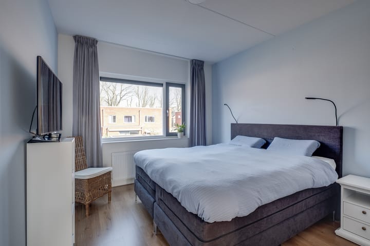 Foto 22 van Van der Willigenstraat 28