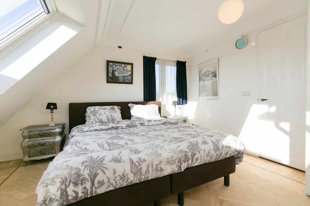 Foto 27 van Riouwstraat 62-A