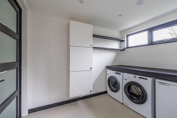 Foto 49 van Great Sminia 28