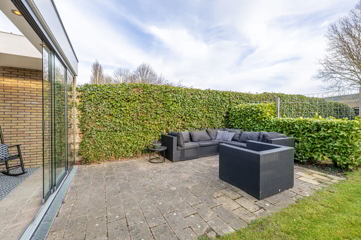 Foto 51 van Great Sminia 28