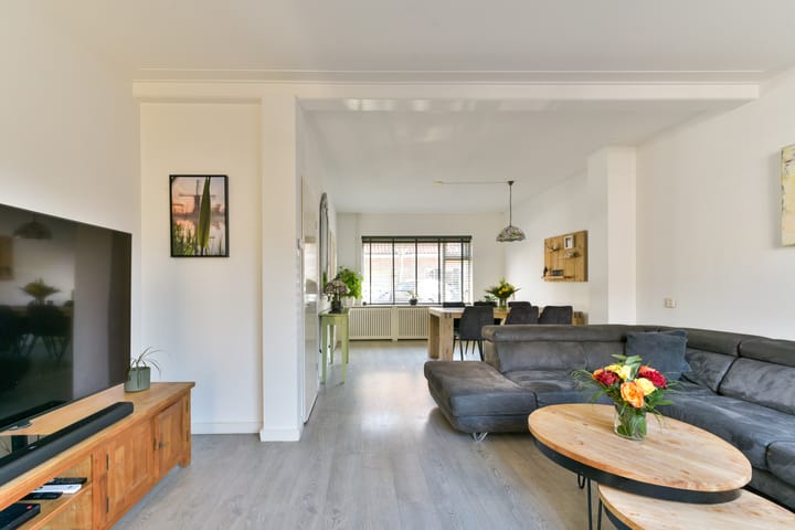 Foto 5 van Burgemeester Strick van Linschotenstraat 22