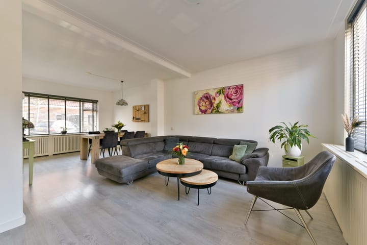 Foto 9 van Burgemeester Strick van Linschotenstraat 22