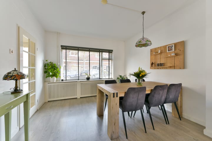 Foto 10 van Burgemeester Strick van Linschotenstraat 22