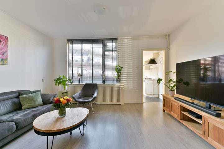 Foto 11 van Burgemeester Strick van Linschotenstraat 22