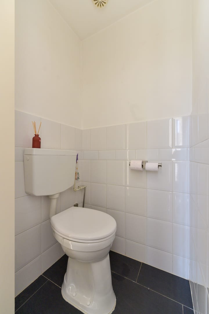 Foto 16 van Burgemeester Strick van Linschotenstraat 22