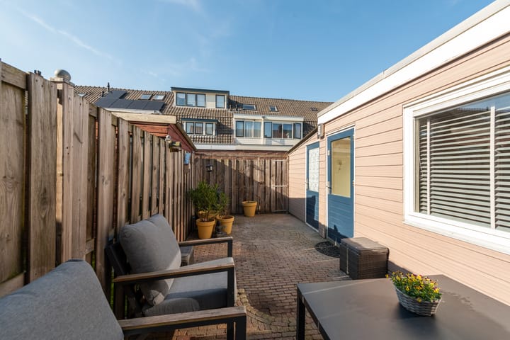 Foto 19 van Burgemeester Strick van Linschotenstraat 22