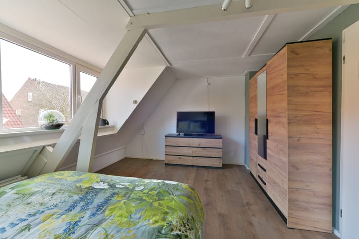 Foto 23 van Burgemeester Strick van Linschotenstraat 22