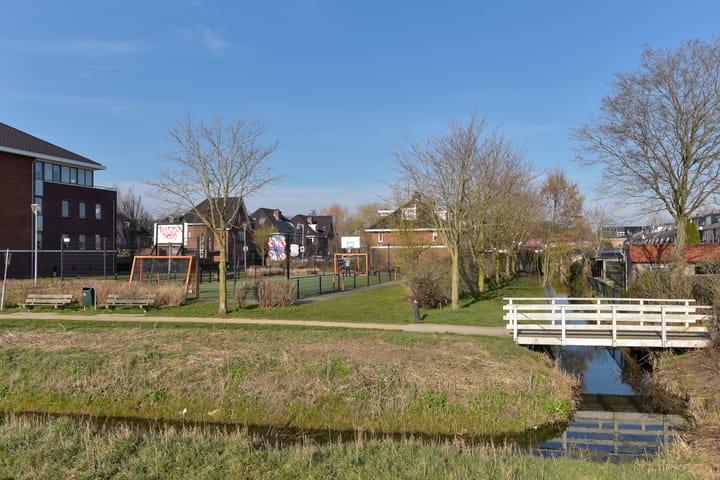 Foto 41 van Burgemeester Strick van Linschotenstraat 22