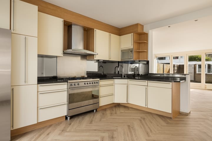 Foto 16 van Pluimessenlaan 8