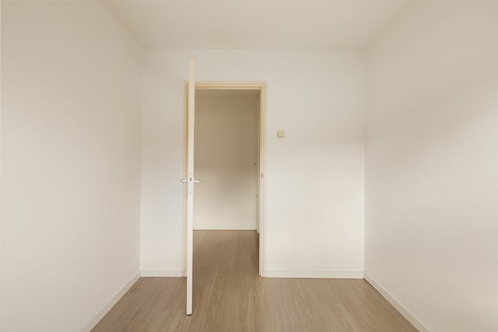 Foto 33 van Pluimessenlaan 8