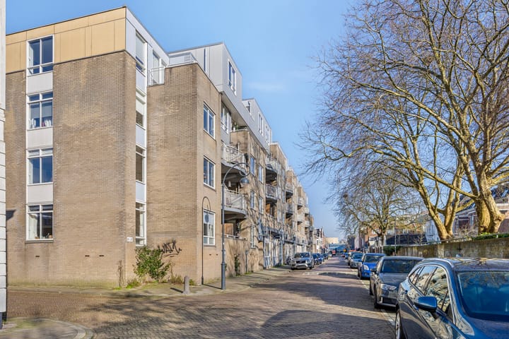 Foto 28 van Rozenstraat 143