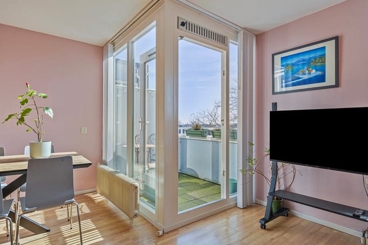 Foto 16 van Rozenstraat 143