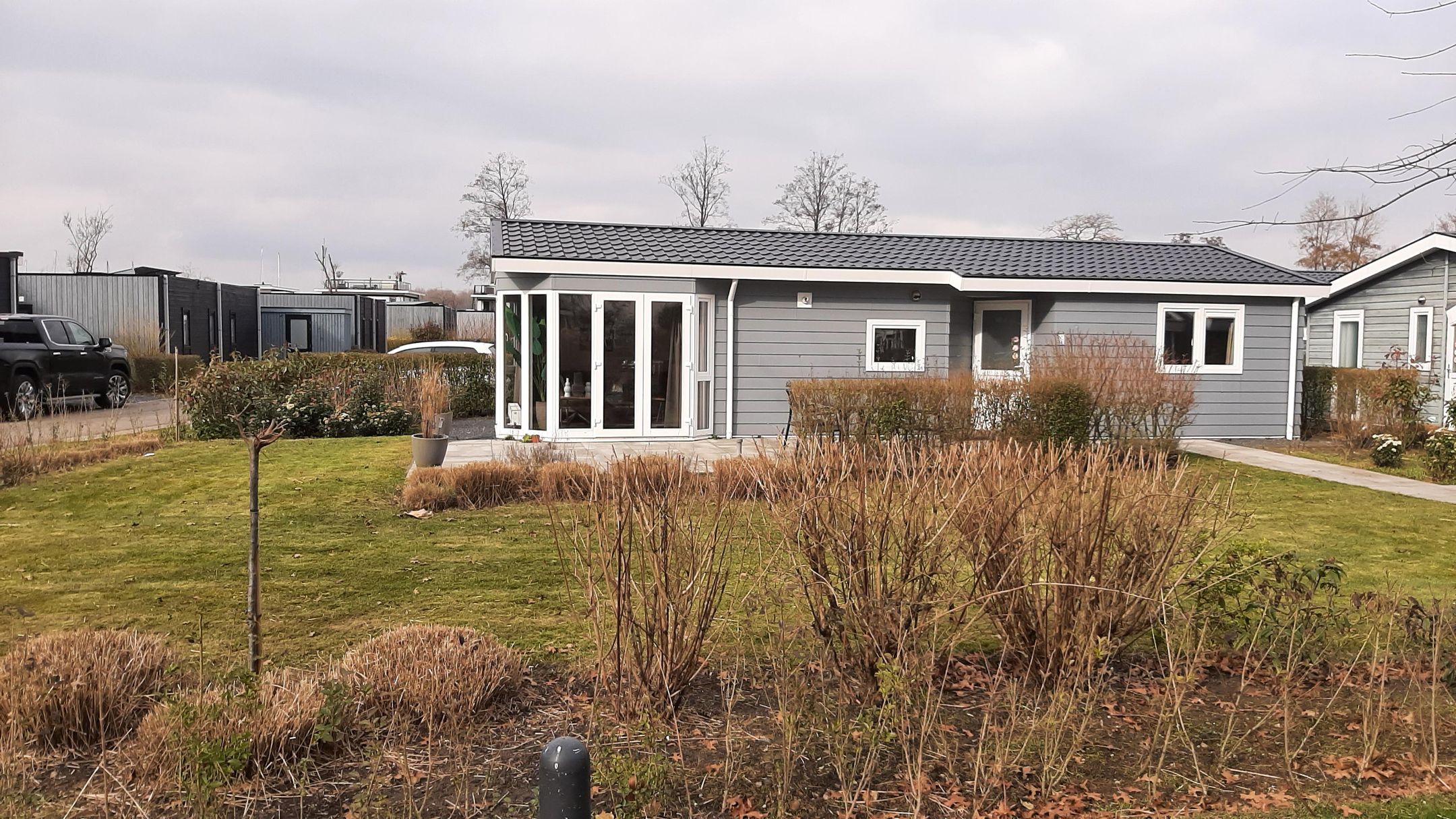 3-bedroom freehold villa in Nijkerk — photo 2 of 5