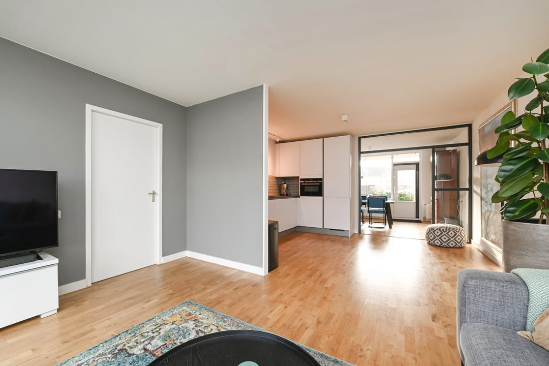 Photo 13 of Redelaan 42