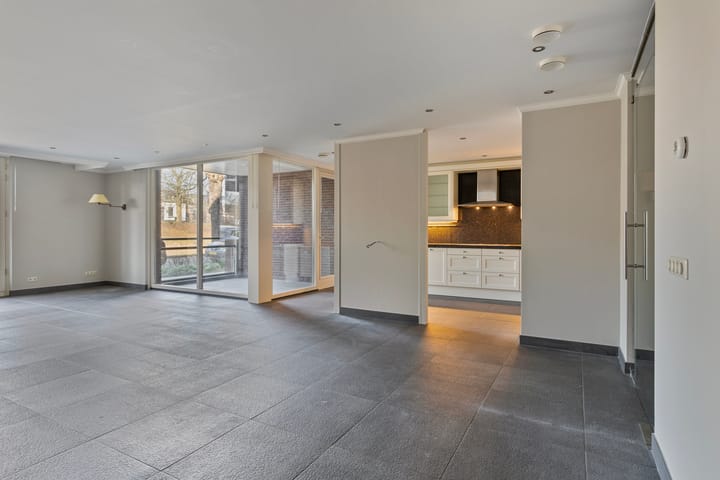 Foto 10 van Oostsingel 58-10