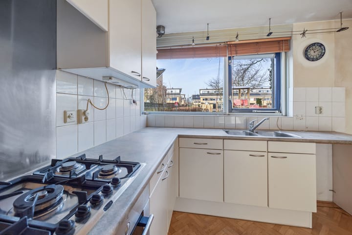 Foto 23 van Koolzaadveld 9