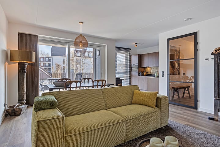 Foto 2 van Karel Mollenstraat Zuid 42-B