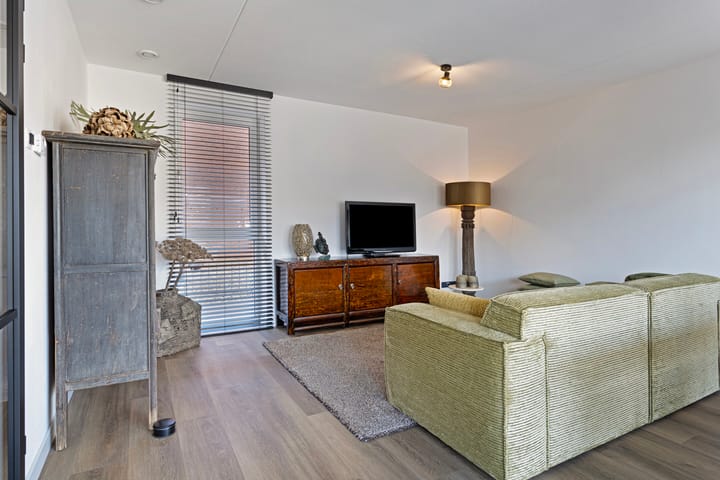 Foto 6 van Karel Mollenstraat Zuid 42-B